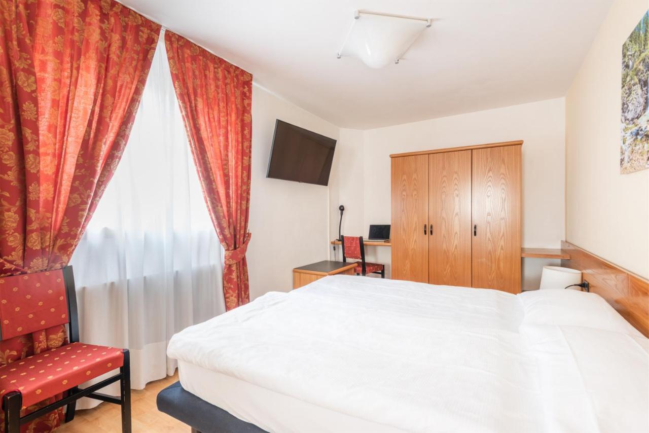 Hotel Alpina Madonna Exteriér fotografie