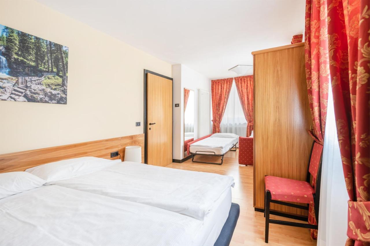 Hotel Alpina Madonna Exteriér fotografie