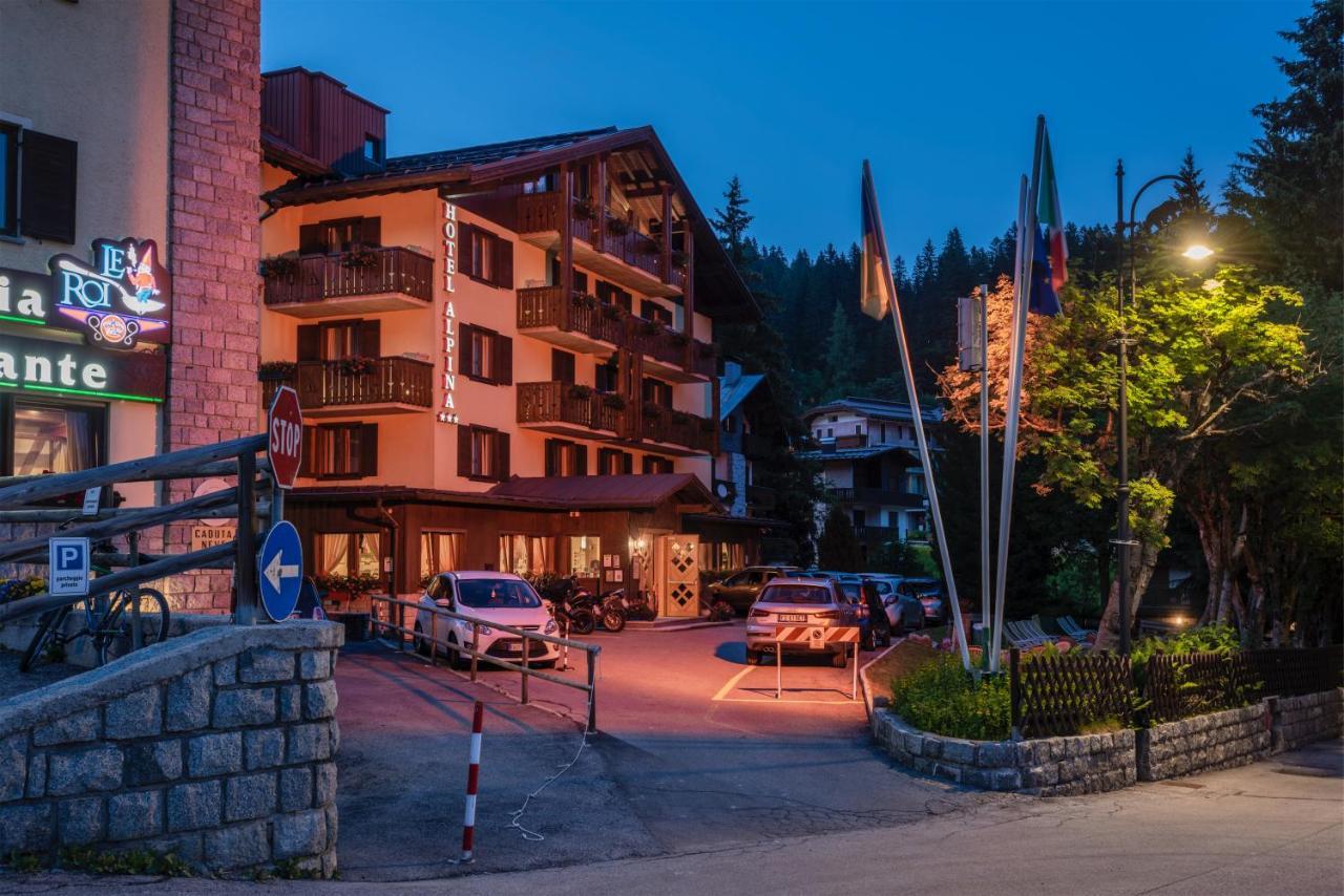 Hotel Alpina Madonna Exteriér fotografie